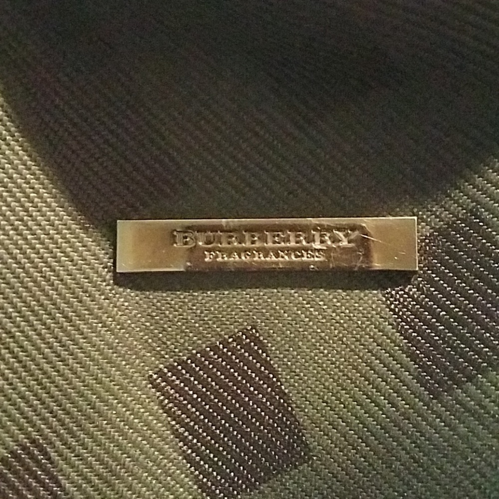 Burberry duffel bag